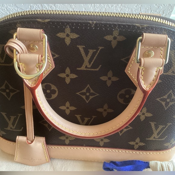 AUTHENTIC LOUIS VUITTON ALMA BB Monogram EUC - Picture 2 of 16